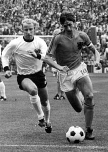 ১৯৭৪ ফিফা বিশ্বকাপে জোহান ক্রুইফ এর খেলার একটি মুহুর্ত