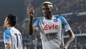 শীর্ষে নাপোলি 