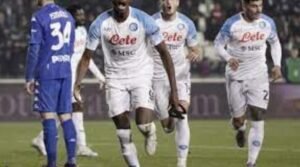 শীর্ষে নাপোলি 