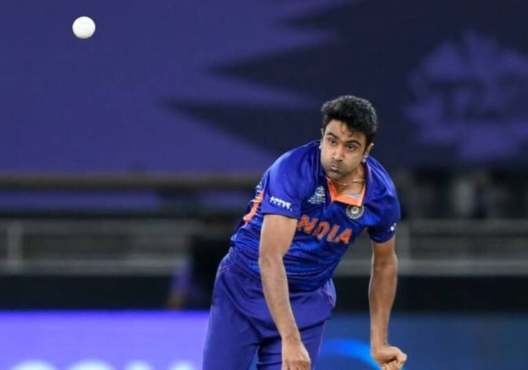 রবীচন্দ্রন অশ্বিন দুই নম্বরে