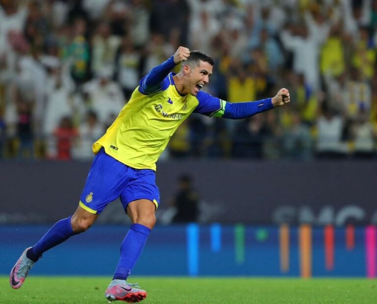 গোলের দেখা পেয়েছেন রোনালদো