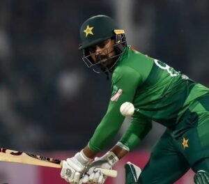 হারিস সোহেলের বদলে পাকিস্তান দলে ইফতিখার 