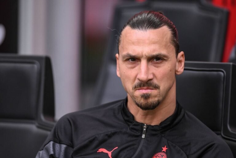 ইনজুরিতে ইব্রাহিমোভিচ