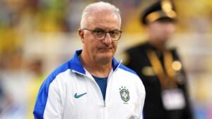 অধিনায়কের সঙ্গে সুর মেলালেন ব্রাজিল কোচ দোরিভাল