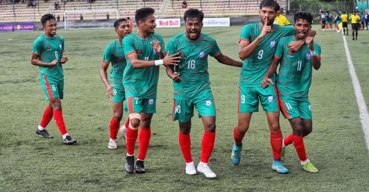 ভারতকে বিদায় করে সাফ ফুটবলের ফাইনালে বাংলাদেশ