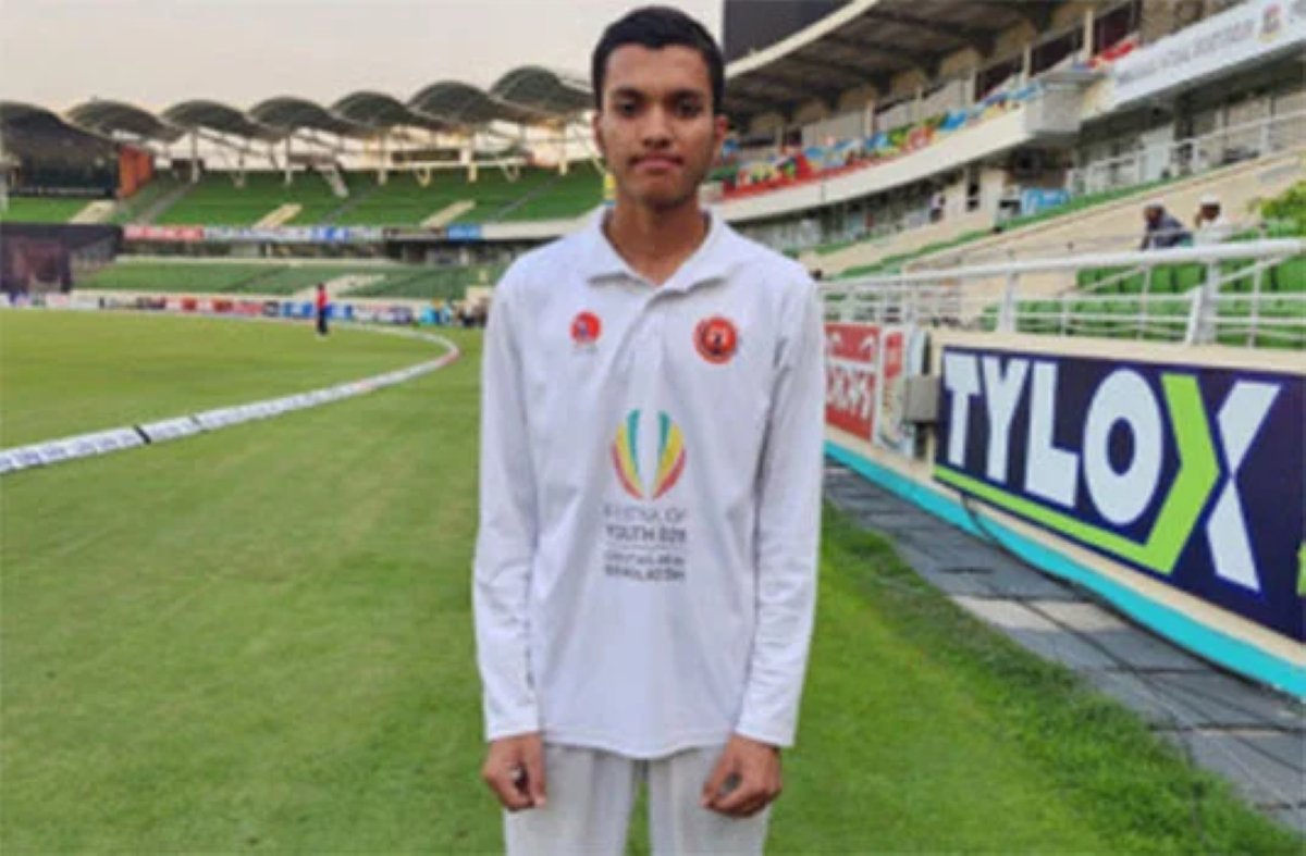 মোস্তাকিমের ৪০৪ রানের বিরল কীর্তি 1 মোস্তাকিমের ৪০৪ রানের বিরল রেকর্ড