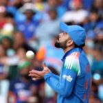 ক্যালিসকে টপকে গেলেন বিরাট কোহলি ক্যালিসকে ছাড়িয়ে নতুন মাইলফলকে বিরাট কোহলি