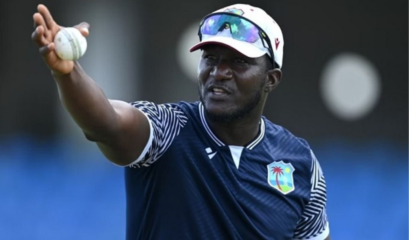 বাংলাদেশি সমর্থকদের ‘ভুয়া, ভুয়া’ স্লোগান পছন্দ হয়নি ড্যারেন স্যামির 1 বাংলাদেশি সমর্থকদের ‘ভুয়া, ভুয়া’ স্লোগান পছন্দ হয়নি ড্যারেন স্যামির