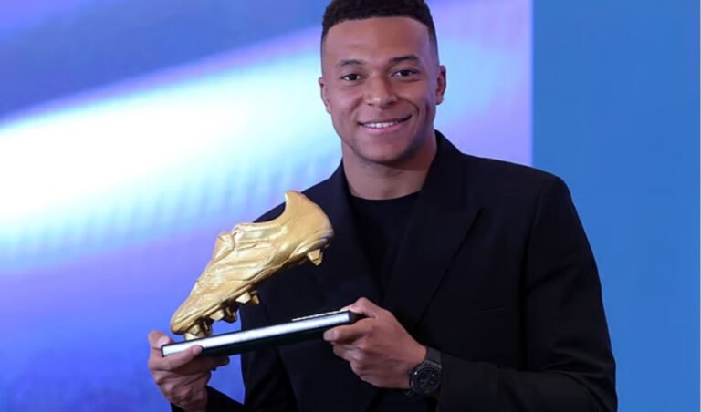 গোল্ডেন বুট হাতে এমবাপ্পে বললেন, রিয়ালে আরও বহু বছর থাকতে চাই