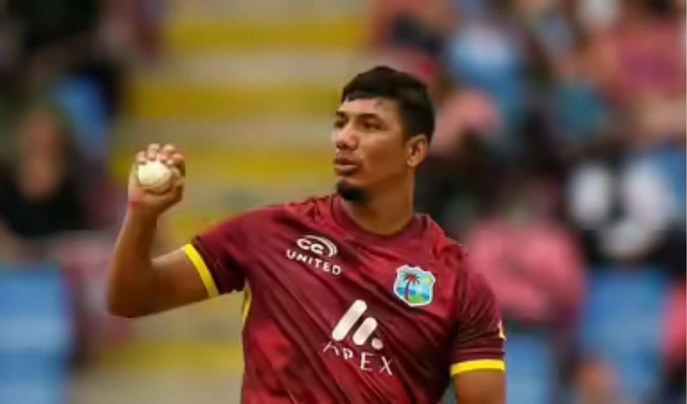 হতাশাজনক পারফরম্যান্সের কারণে বাংলাদেশের সফরের পর দলের বাইরে মোতি