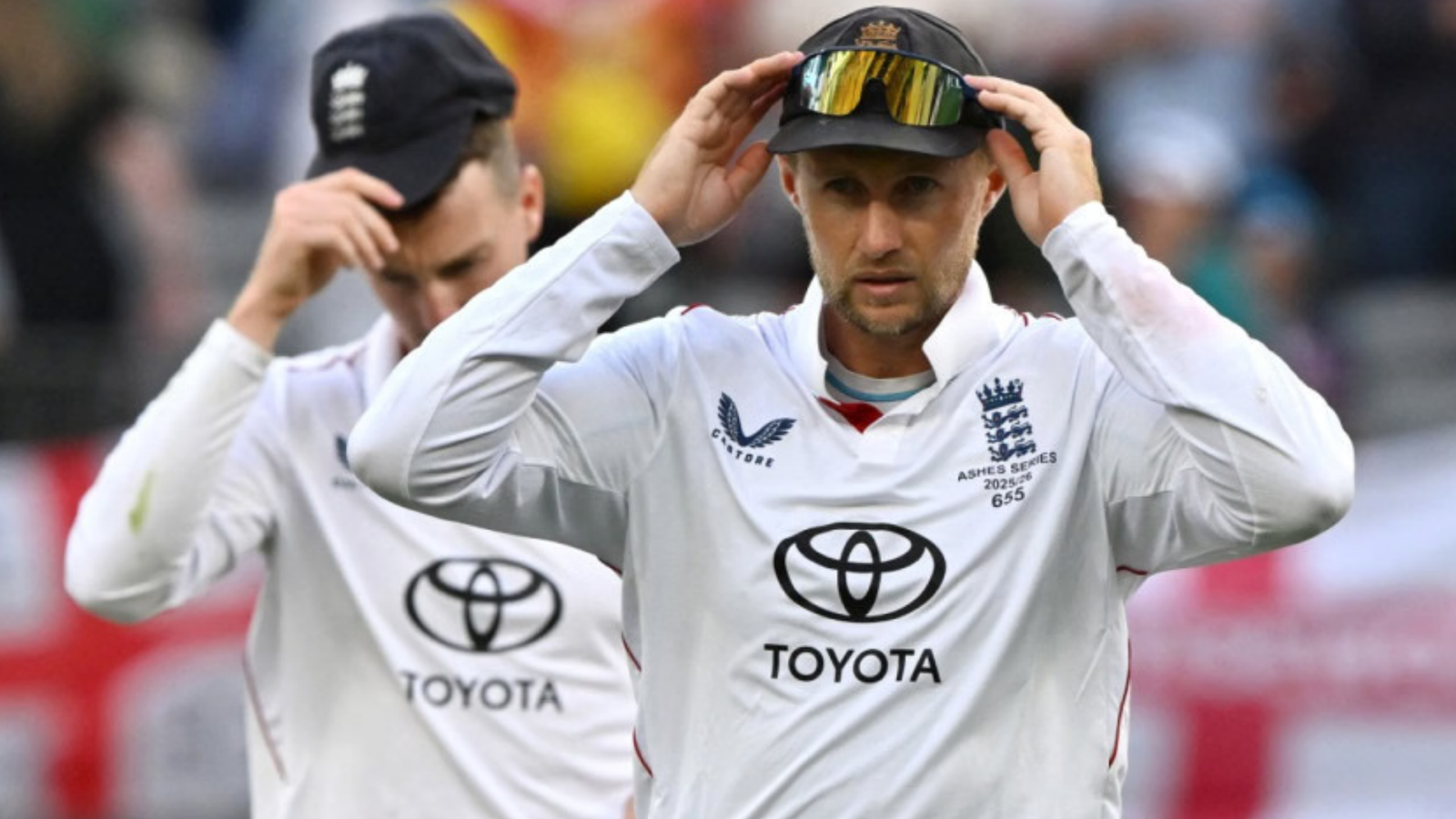 জো রুটের বিস্ফোরক মন্তব্য ‘অ্যাশেজে পিঙ্ক বল টেস্ট অপ্রয়োজনীয় হইচই ফেলে দিলেন জো রুট: ‘অ্যাশেজে পিঙ্ক বলের দরকারই নেই!’