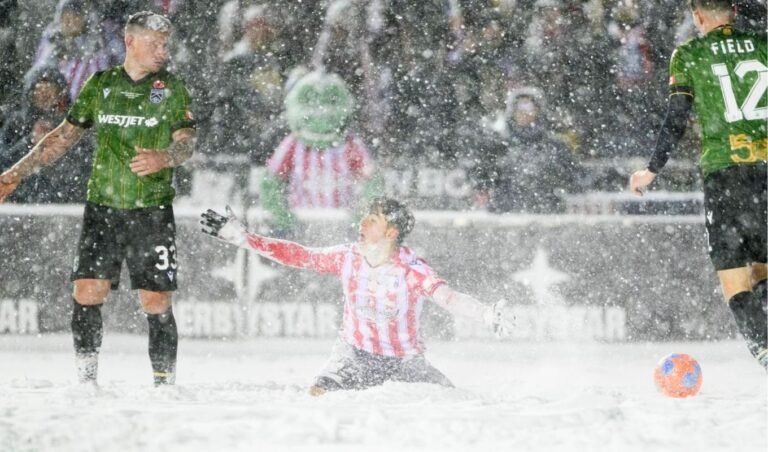 তুষারঝড় থামল পাঁচবার, চার ঘণ্টার ফাইনালে হার সমিতের কাভালরি এফসি