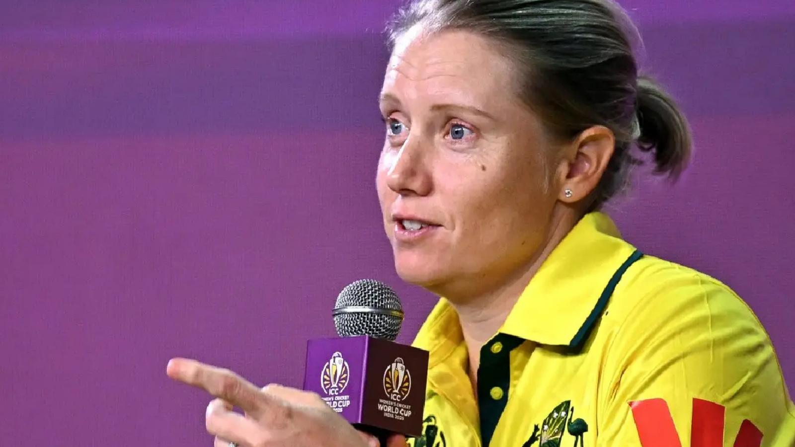 নারীর প্রিমিয়ার লিগের প্রথম ঘণ্টাতেই তুমুল চমক আইপিএল নিলামে অবিক্রিত অজি অধিনায়ক!