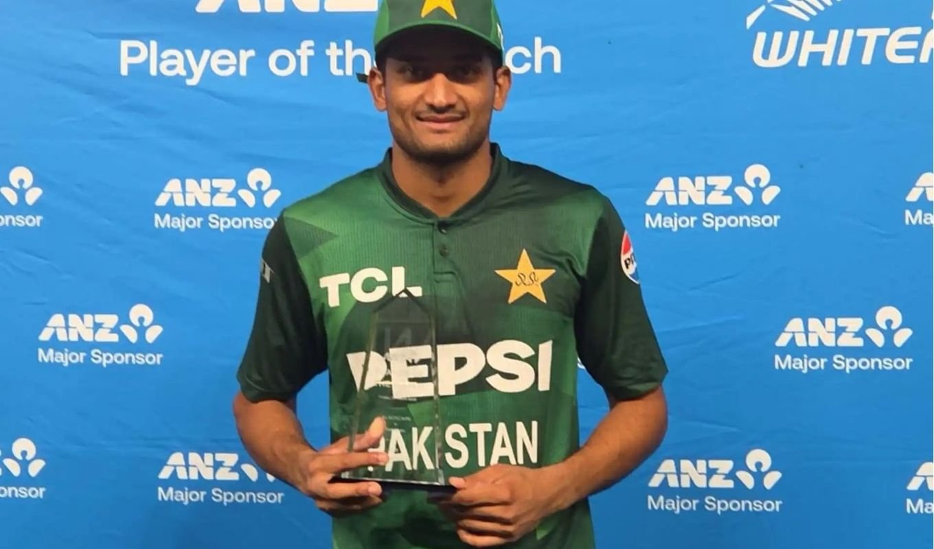 ফর্মহীনতায় দল থেকে বাদ পড়লেন হাসান নওয়াজ