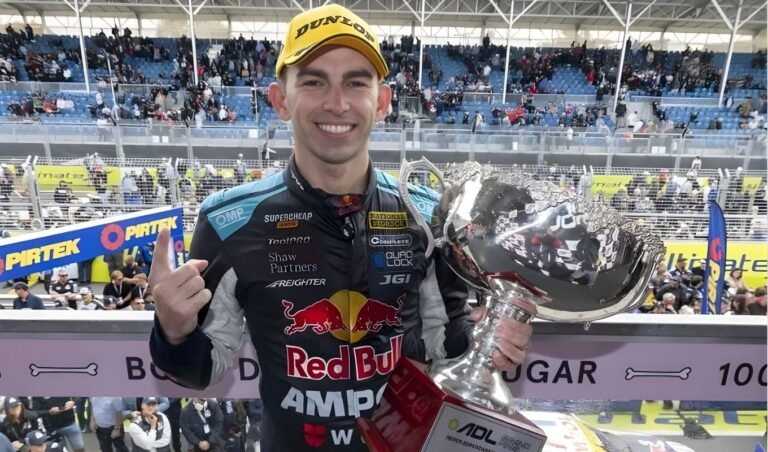 ফিনি চমক দেখালেন: সুপারকারস শিরোপা এখন রোমাঞ্চের শেষ ল্যাপে!