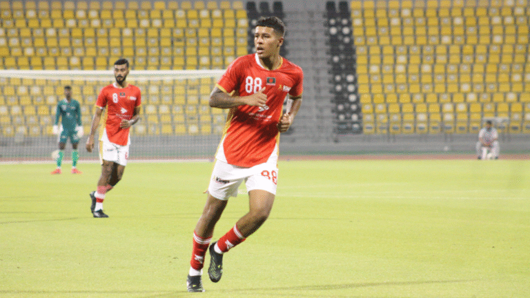 বিশ্ব ফুটবলে নতুন তারকা ১৯ বছর বয়সী কিউবা মিচেল জাতীয় দলে ডাক পেয়েছেন!