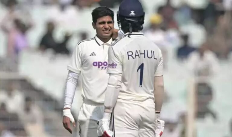 ব্যাট করতে নেমেই গিলের বিপত্তি, গলা মচকে মাঠ ছাড়লেন