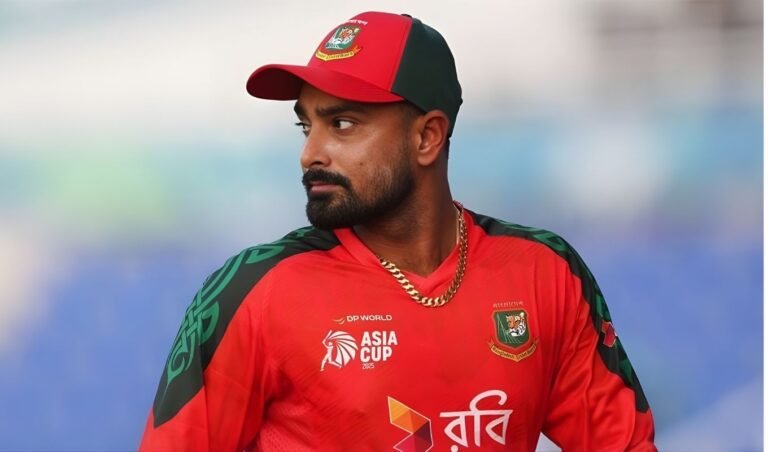 লিটন দাসকে দলে টেনে নিলামে প্রথম আঘাত রংপুর রাইডার্সের