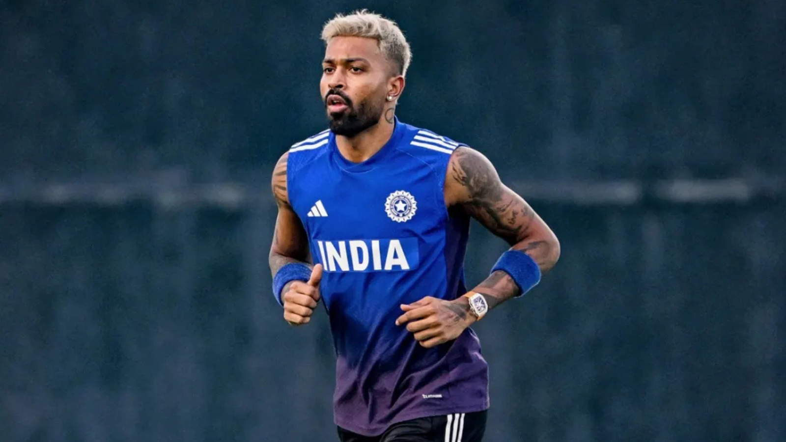 Hardik Pandya Set for T20I Comeback Against South Africa Shubman Gill Still Doubtful হার্দিক পাণ্ডিয়ার টি–টোয়েন্টি দলে প্রত্যাবর্তন নিশ্চিত; শুবমান গিলকে ঘিরে অনিশ্চয়তা রয়ে গেল