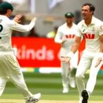স্টার্কের গোলাপি তাণ্ডব, ইংল্যান্ড ধুঁকছে!
