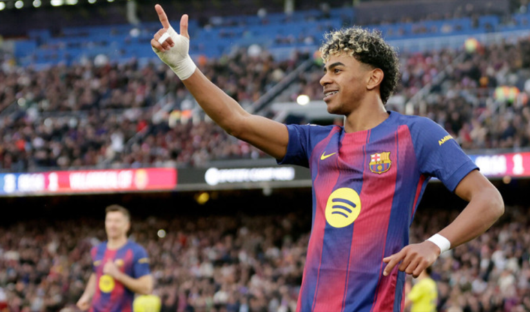 Copy of ntitled 1 ইয়ামালের হ্যাটট্রিকে বার্সার প্রভাবশালী জয়